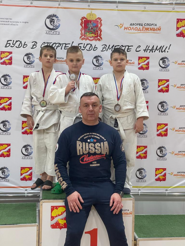 Спортсмены спортивного клуба "Химик" приняли участие в Открытом турнире по джиу-джитсу