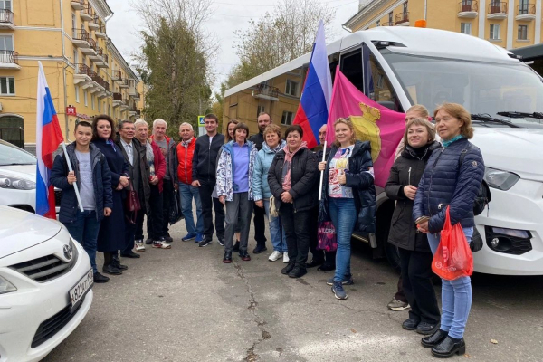 Митинг-концерт "Выбор людей: Вместе навсегда!"