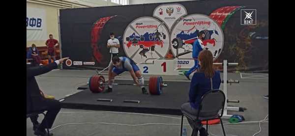 Сильнейший в троеборье. Денис Абрамов стал четырехкратным чемпионом России по пауэрлифтингу