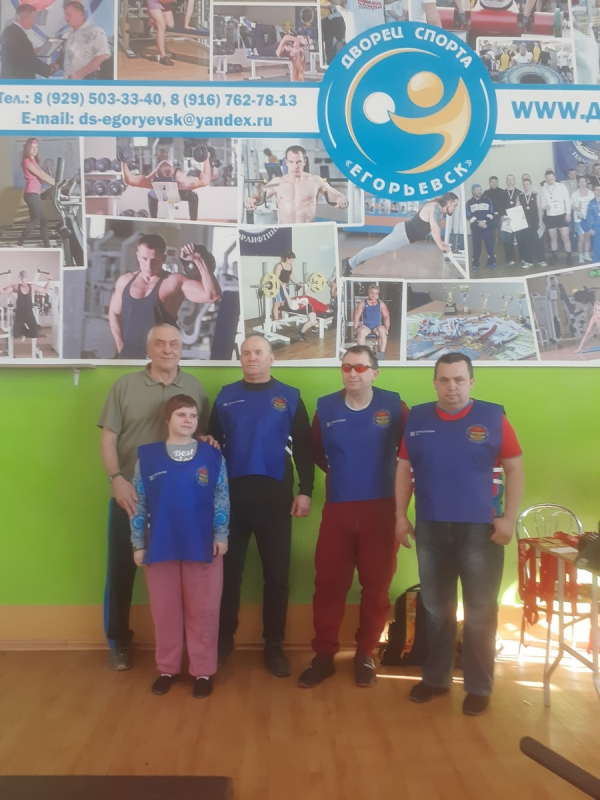 4 медали воскресенских пауэрлифтёров на чемпионате области