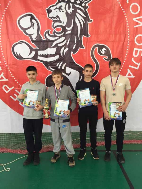 Спортсмены МКУ "Белоозерский спортивно-молодежный центр "Спарта" приняли участие в межрегиональном турнире по боксу
